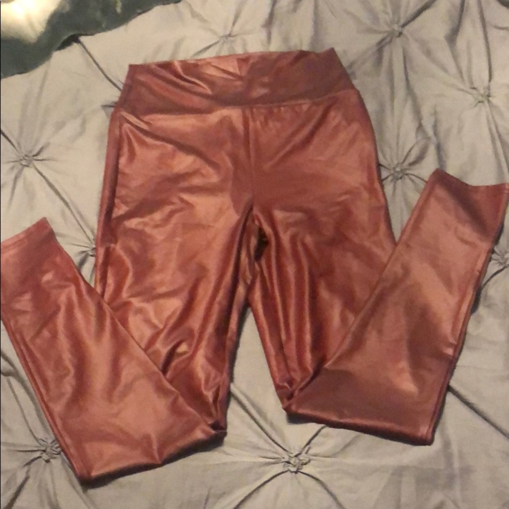 ⭐️3 for 18$⭐️Merlot faux leather leggings